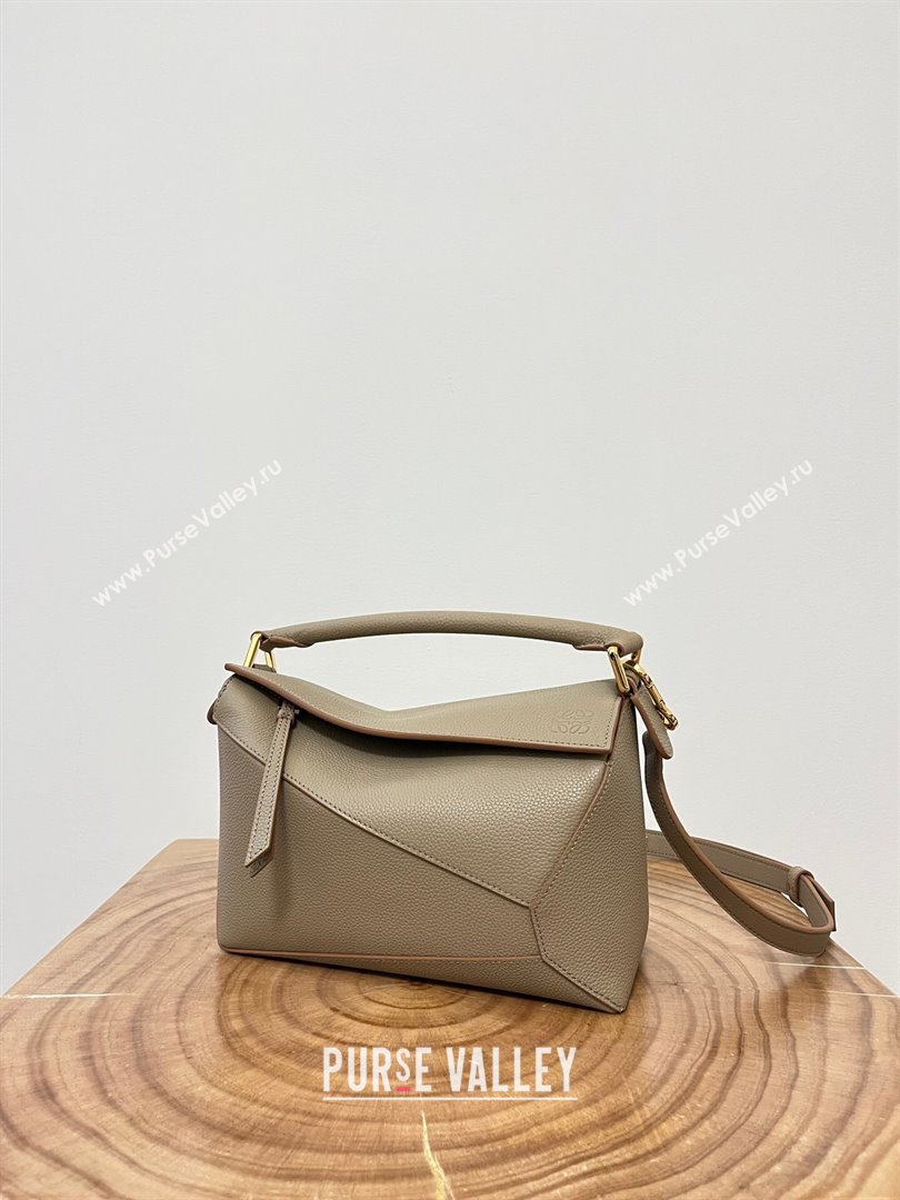 Loewe Small Puzzle Bag in Soft Grained Calfskin 8010L Sand 2023 TOP (KEKE-23122715)