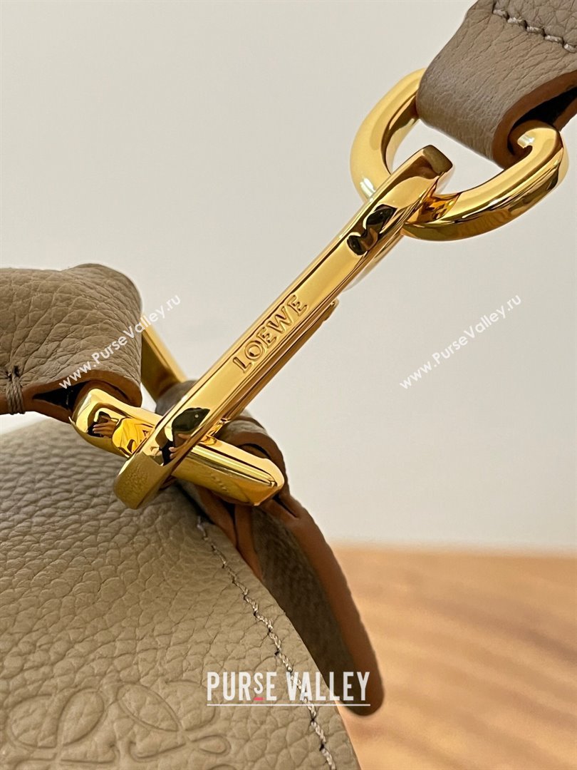 Loewe Small Puzzle Bag in Soft Grained Calfskin 8010L Sand 2023 TOP (KEKE-23122715)