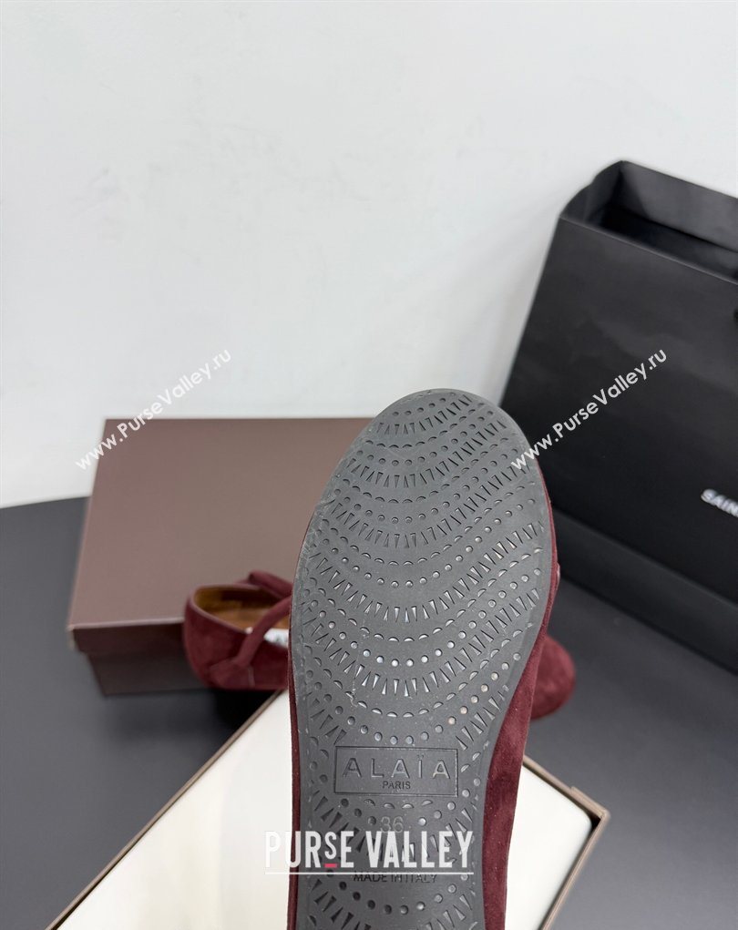 Alaia Architectura Ballet Flats in Suede with Strap Burgundy 2025 AL020701 (KER-260207045)