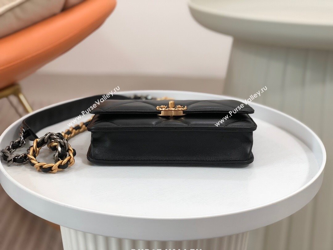 Chanel 19 Wallet On Chain WOC Bag in Lambskin AP3267 Black/Gold 2024 (SM-24060401)