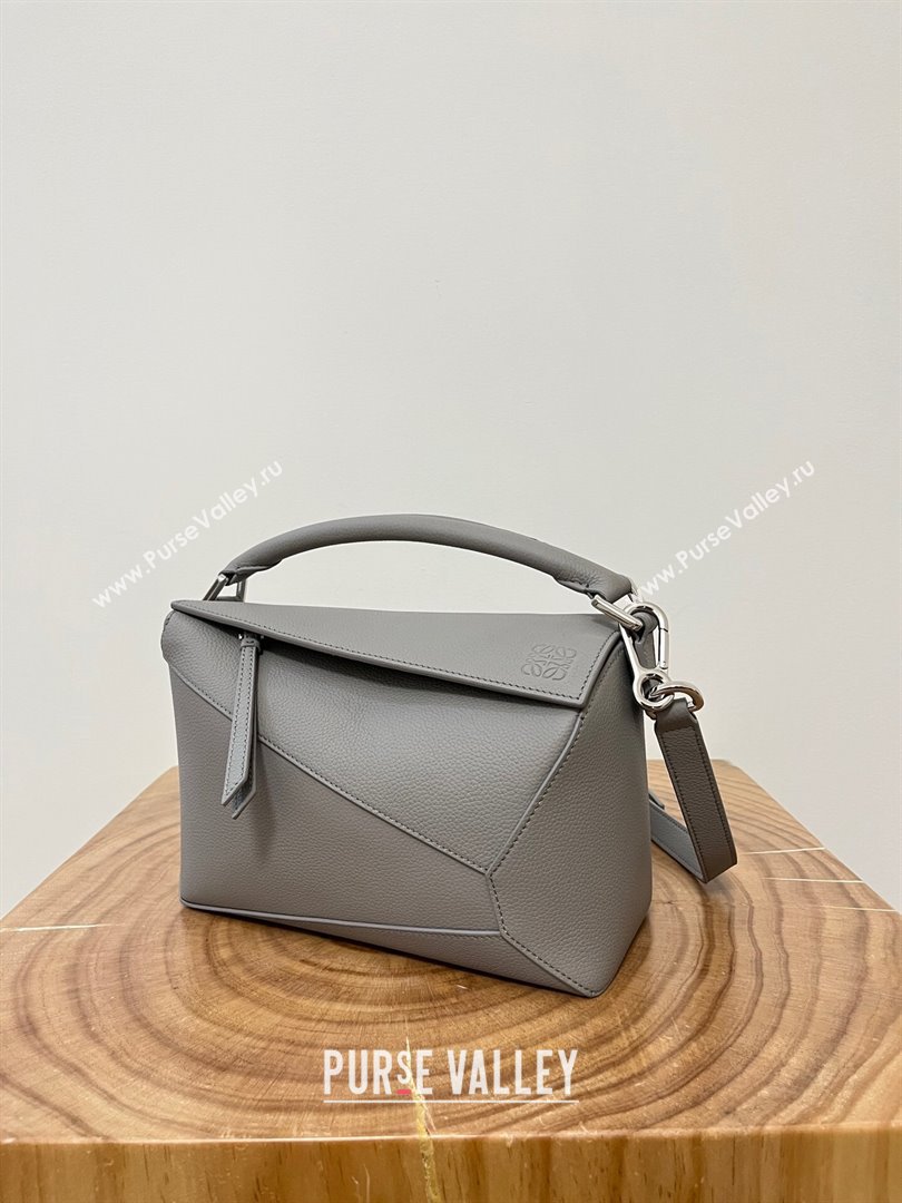 Loewe Small Puzzle Bag in Soft Grained Calfskin 8010L Pearl Grey 2023 TOP (KEKE-23122717)