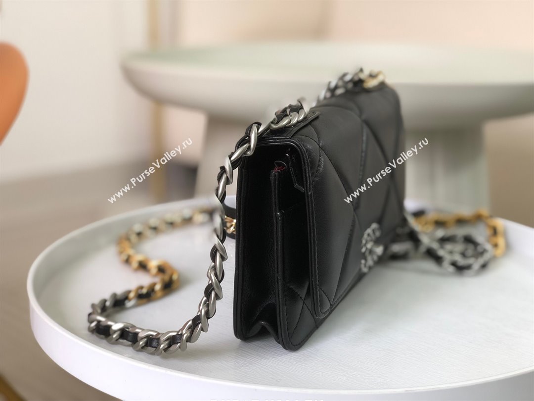 Chanel 19 Wallet On Chain WOC Bag in Lambskin AP3267 Black/Silver 2024 (SM-24060402 )