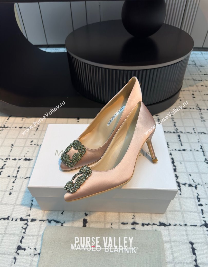 Manolo Blahnik Hangisi Satin Pumps 7cm with Strass Buckle Nude 2024 1225 (KL-241225007)