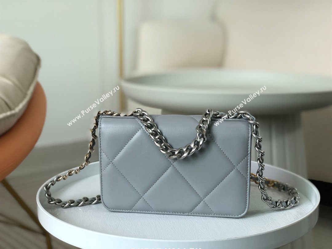 Chanel 19 Wallet On Chain WOC Bag in Lambskin AP3267 Grey/Silver 2024 (SM-24060406)