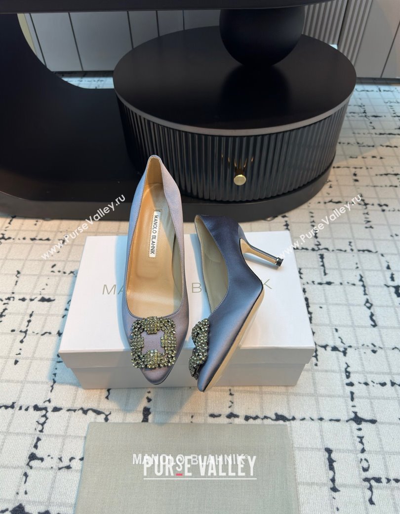 Manolo Blahnik Hangisi Satin Pumps 7cm with Strass Buckle Dusty Blue 2024 1225 (KL-241225009)