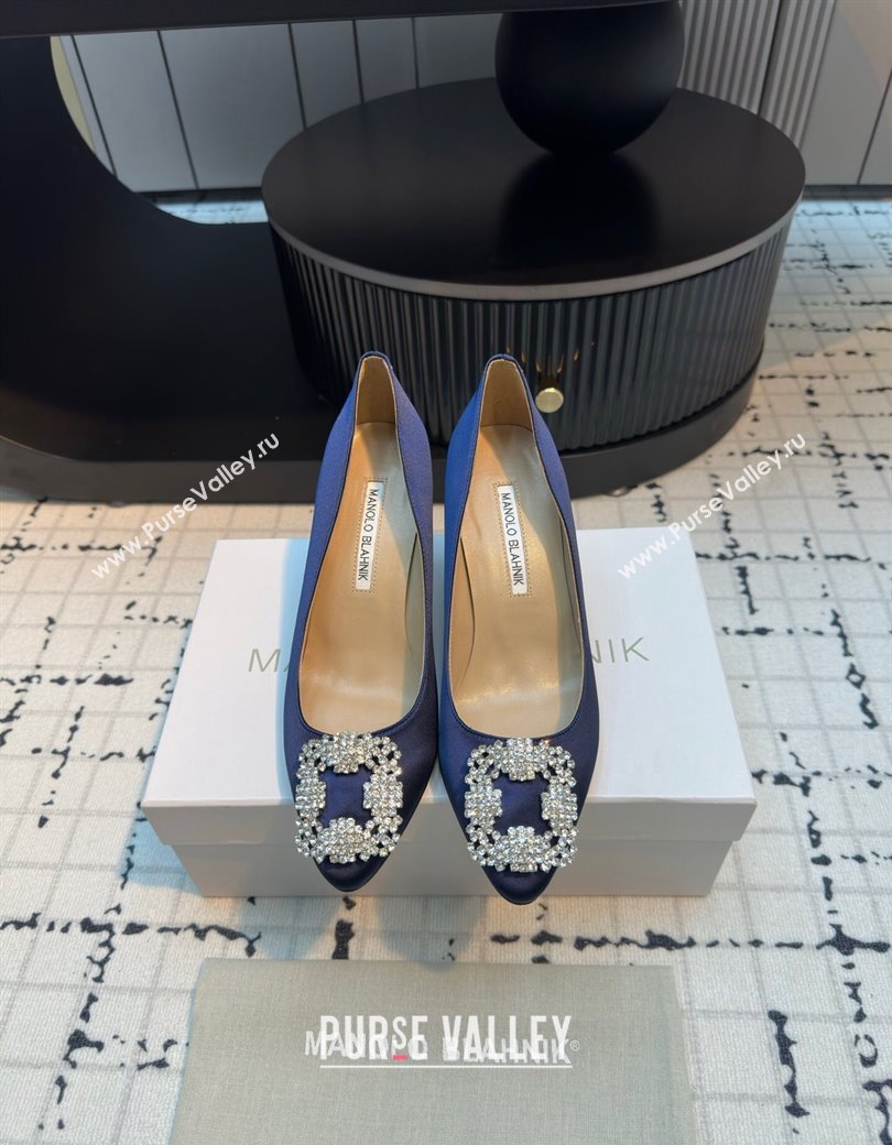 Manolo Blahnik Hangisi Satin Pumps 7cm with Strass Buckle Royal Blue 2024 1225 (KL-241225010)