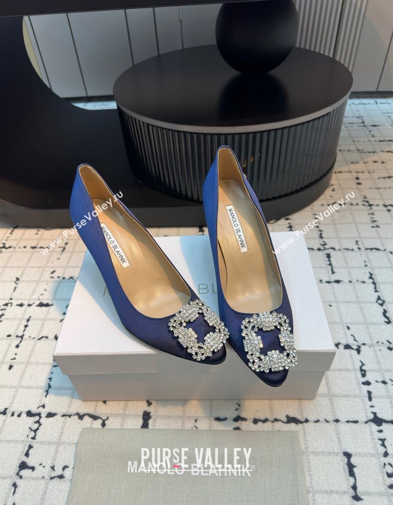 Manolo Blahnik Hangisi Satin Pumps 7cm with Strass Buckle Royal Blue 2024 1225 (KL-241225010)