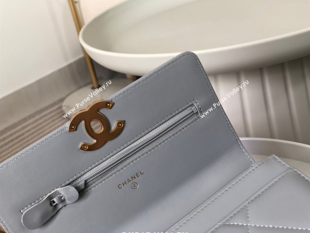 Chanel 19 Wallet On Chain WOC Bag in Lambskin AP3267 Grey/Gold 2024 (SM-24060405)