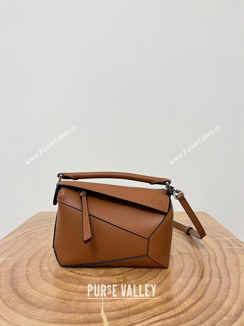 Loewe Mini Puzzle Bag in Classic Calfskin 9310L Caramel 2023 TOP (KEKE-23122722)