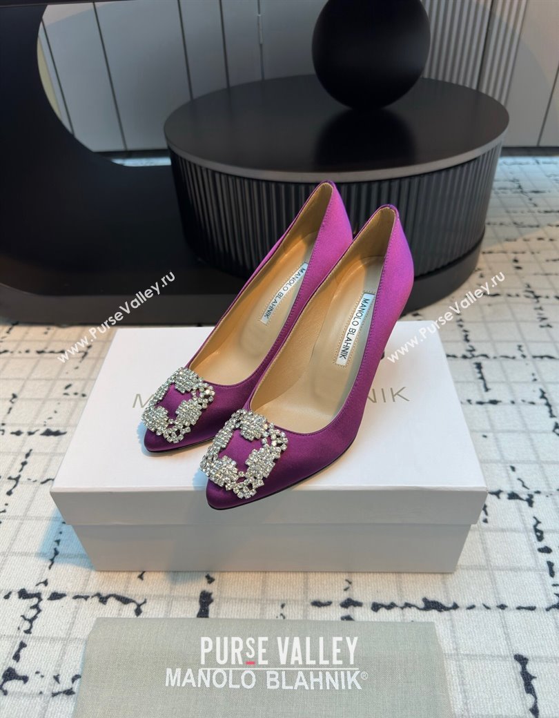 Manolo Blahnik Hangisi Satin Pumps 7cm with Strass Buckle Dark Purple 2024 1225 (KL-241225012)