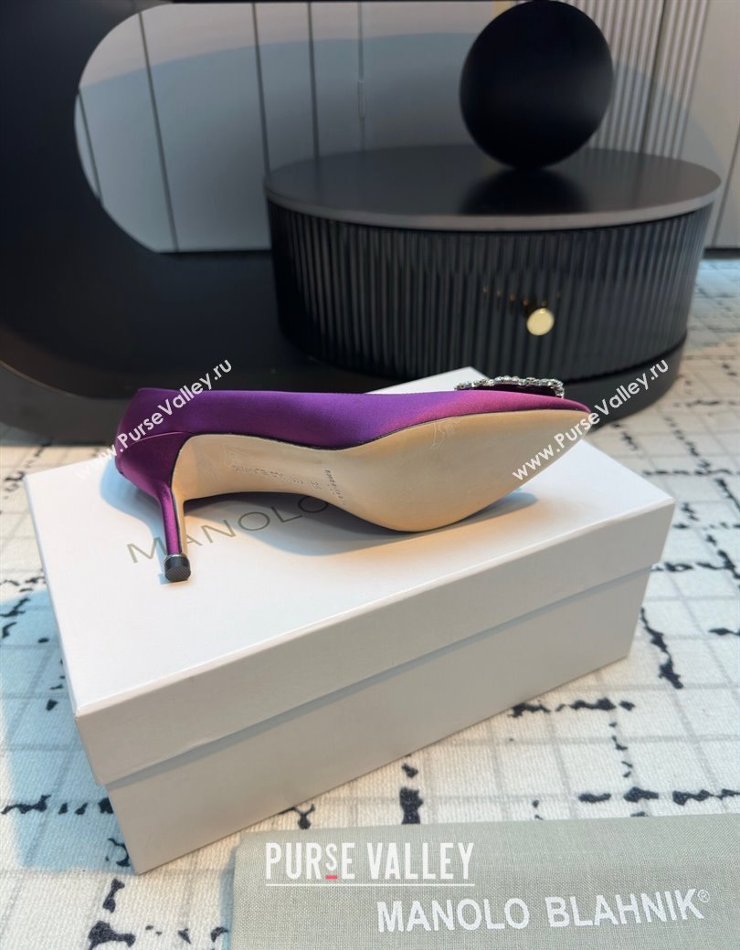 Manolo Blahnik Hangisi Satin Pumps 7cm with Strass Buckle Dark Purple 2024 1225 (KL-241225012)