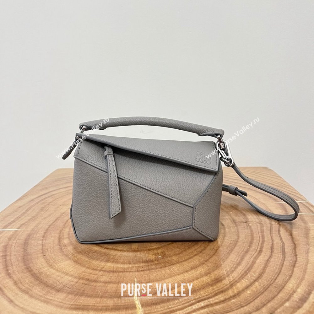 Loewe Mini Puzzle Bag in Soft Grained Calfskin 9310L Pearl Grey 2023 TOP (KEKE-23122724)