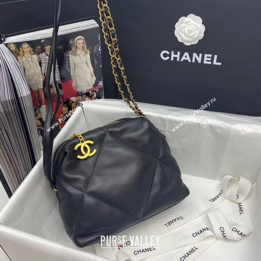 Chanel Quilted Lambskin Bowling Clutch with Chain Black 2021 (JY-21031706)
