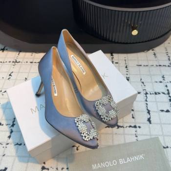 Manolo Blahnik Hangisi Satin Pumps 7cm with Strass Buckle Grey2 2024 1225 (KL-241225015)