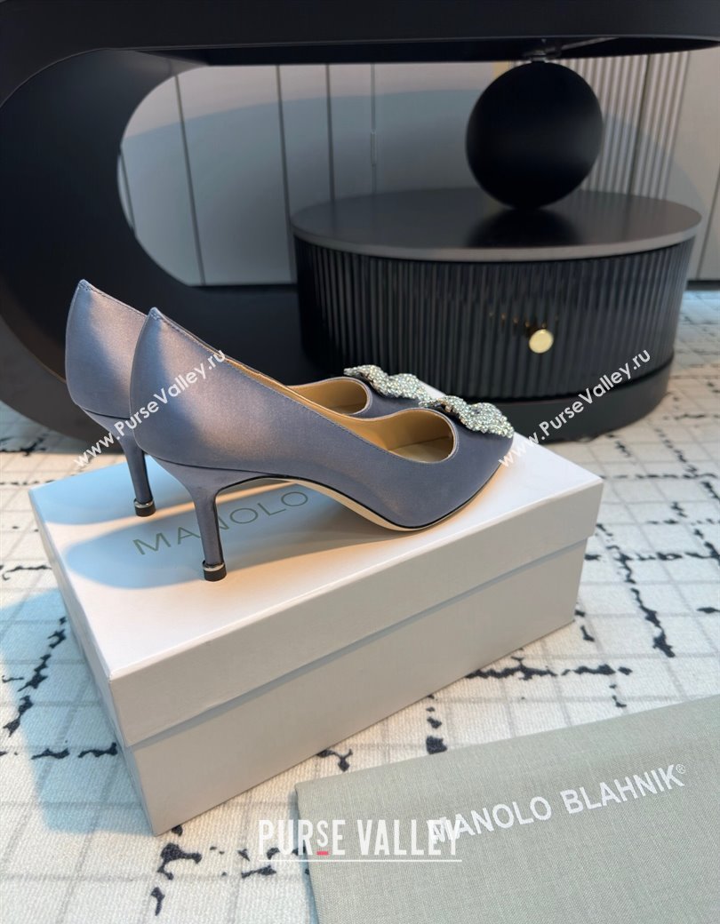 Manolo Blahnik Hangisi Satin Pumps 7cm with Strass Buckle Grey2 2024 1225 (KL-241225015)