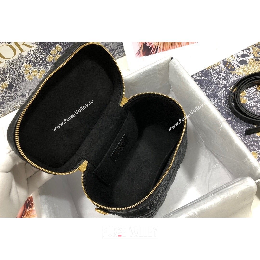 Dior Small Dioramour DiorTravel Vanity Case in Black Cannage Lambskin with Heart Motif 2021 (XXG-21090810)