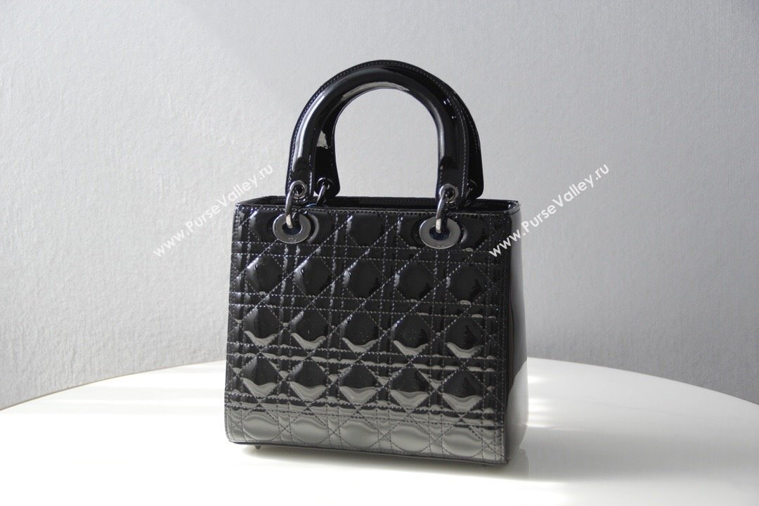 Dior Medium Lady Dior Bag in Cannage Patent Leather 44532 All Black 2024 (DMZ-24041631)