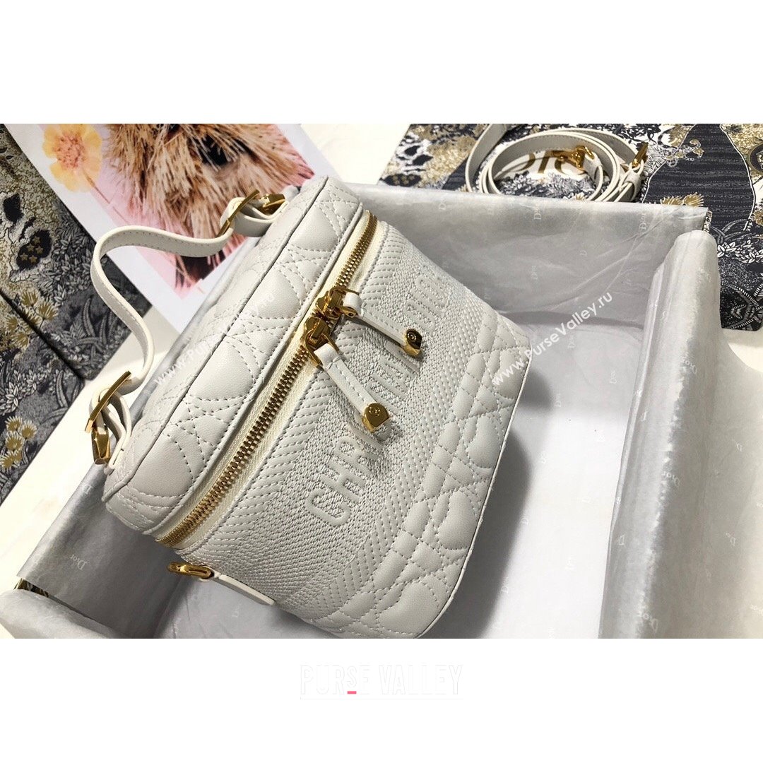 Dior Small Dioramour DiorTravel Vanity Case in White Cannage Lambskin with Heart Motif 2021 (XXG-21090811)