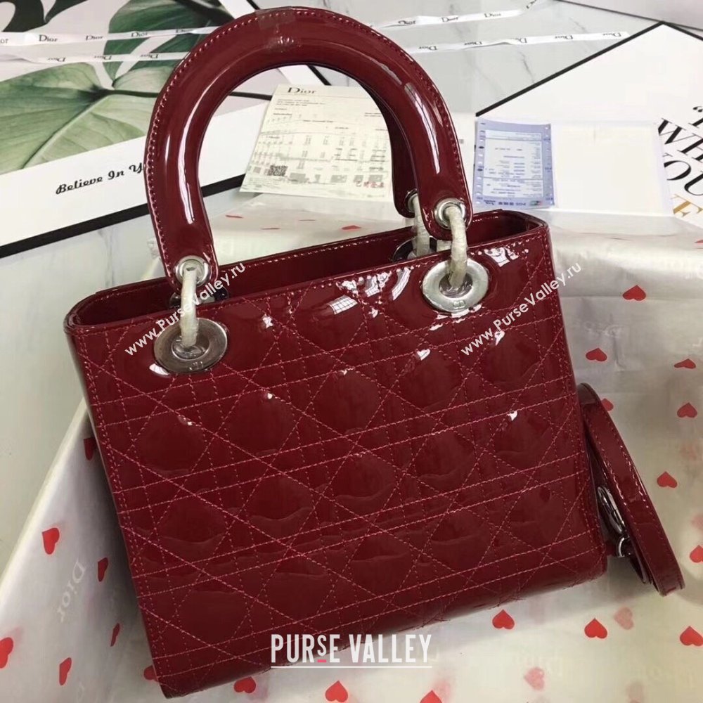 Dior Medium Lady Dior Bag in Cannage Patent Leather 44532 Burgundy/Silver 2024 (DMZ-24041633)