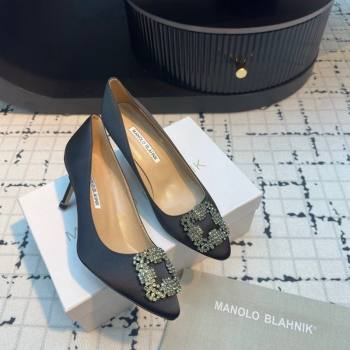 Manolo Blahnik Hangisi Satin Pumps 7cm with Strass Buckle Black 2024 1225 (KL-241225019)