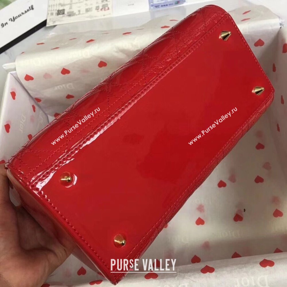 Dior Medium Lady Dior Bag in Cannage Patent Leather 44532 Red/Gold 2024 (DMZ-24041637)
