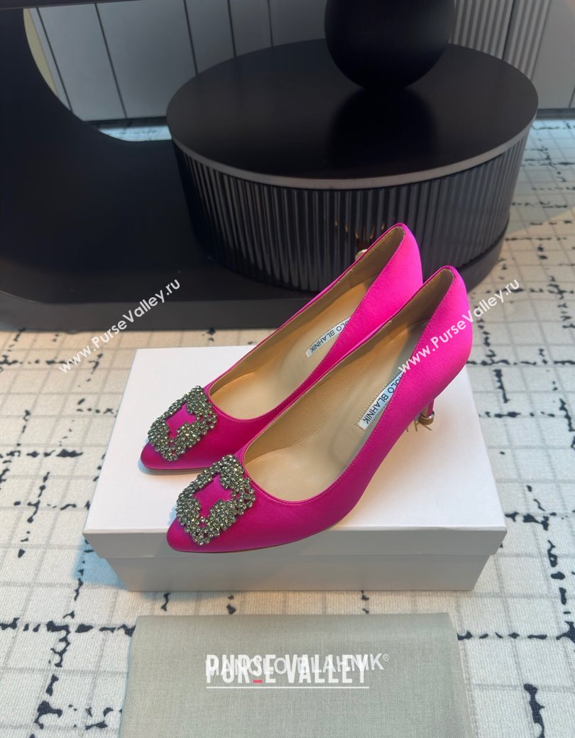 Manolo Blahnik Hangisi Satin Pumps 7cm with Strass Buckle Dark Pink 2024 1225 (KL-241225022)