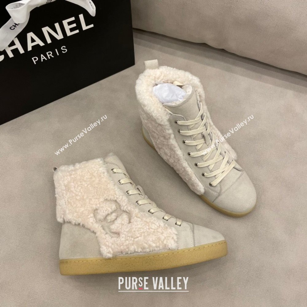 Chanel Suede and CC Shearling Wool Short Boots Gray 2020 (DLY-20120422)