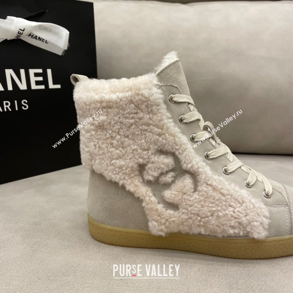Chanel Suede and CC Shearling Wool Short Boots Gray 2020 (DLY-20120422)