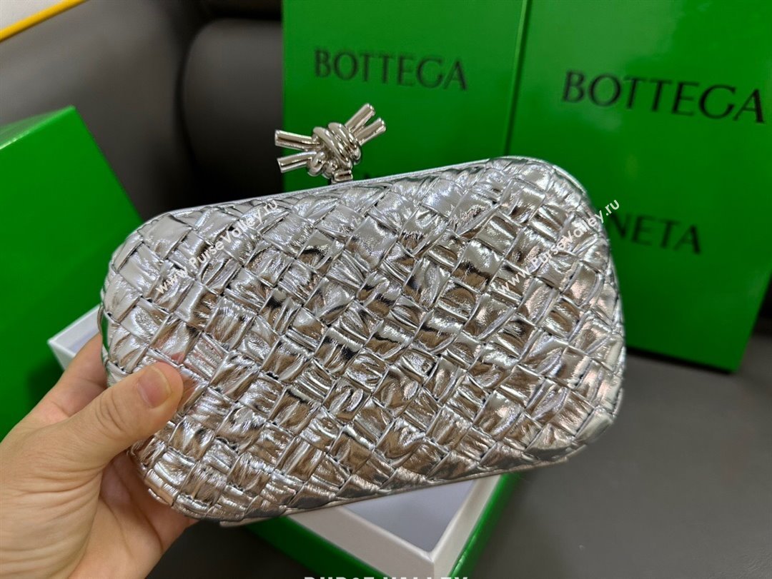 Bottega Veneta Knot Minaudiere Clutch in Pressed Intreccio Laminated Leather 717622 Silver 2023 (MS-23101302)