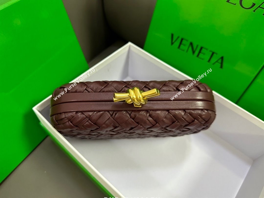 Bottega Veneta Knot Minaudiere Clutch in Pressed Intreccio Laminated Leather 717622 Burgundy 2023 (MS-23101305)