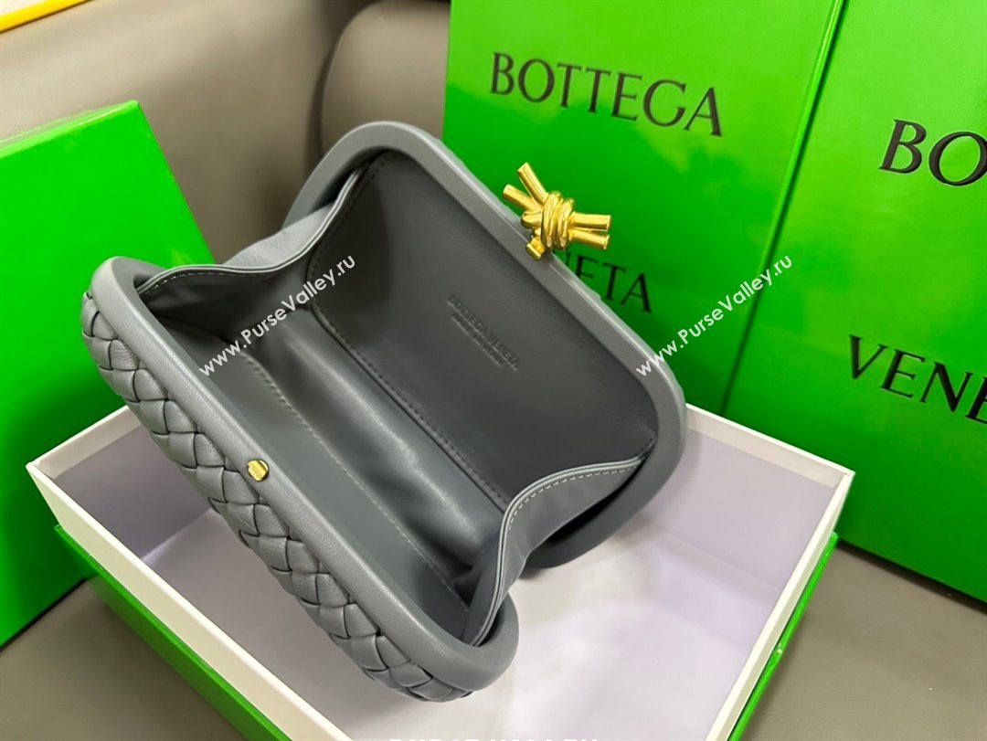 Bottega Veneta Knot Minaudiere Clutch in Padded Intreccio Leather 717622 Grey 2023 (MS-23101308)