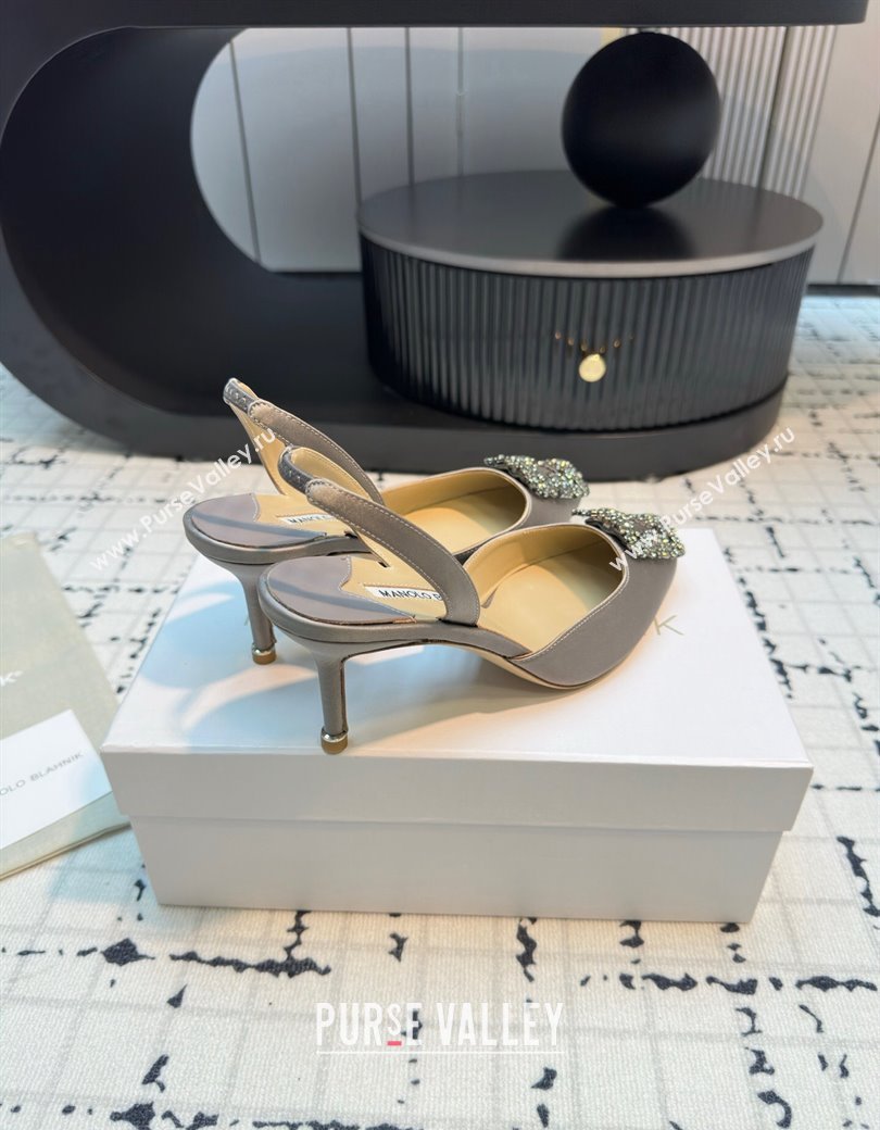 Manolo Blahnik Hangisi Satin Slingback Pumps 7cm with Strass Buckle Grey2 2024 (KL-241225041)