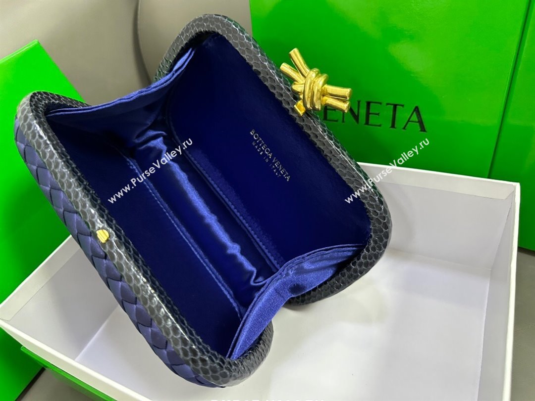 Bottega Veneta Knot Minaudiere Clutch in Intreccio Fabric 717622 Blue 2023 (MS-23101317)