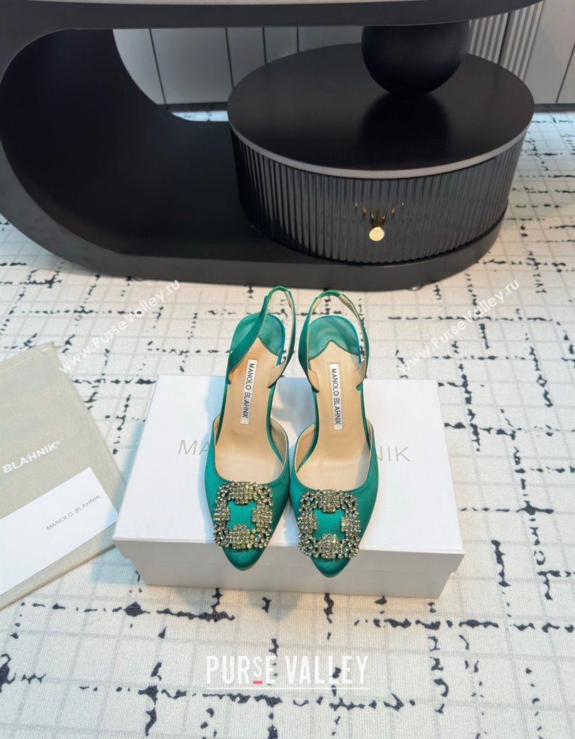 Manolo Blahnik Hangisi Satin Slingback Pumps 7cm with Strass Buckle Green 2024 (KL-241225044)