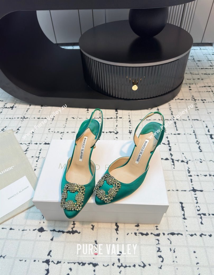 Manolo Blahnik Hangisi Satin Slingback Pumps 7cm with Strass Buckle Green 2024 (KL-241225044)