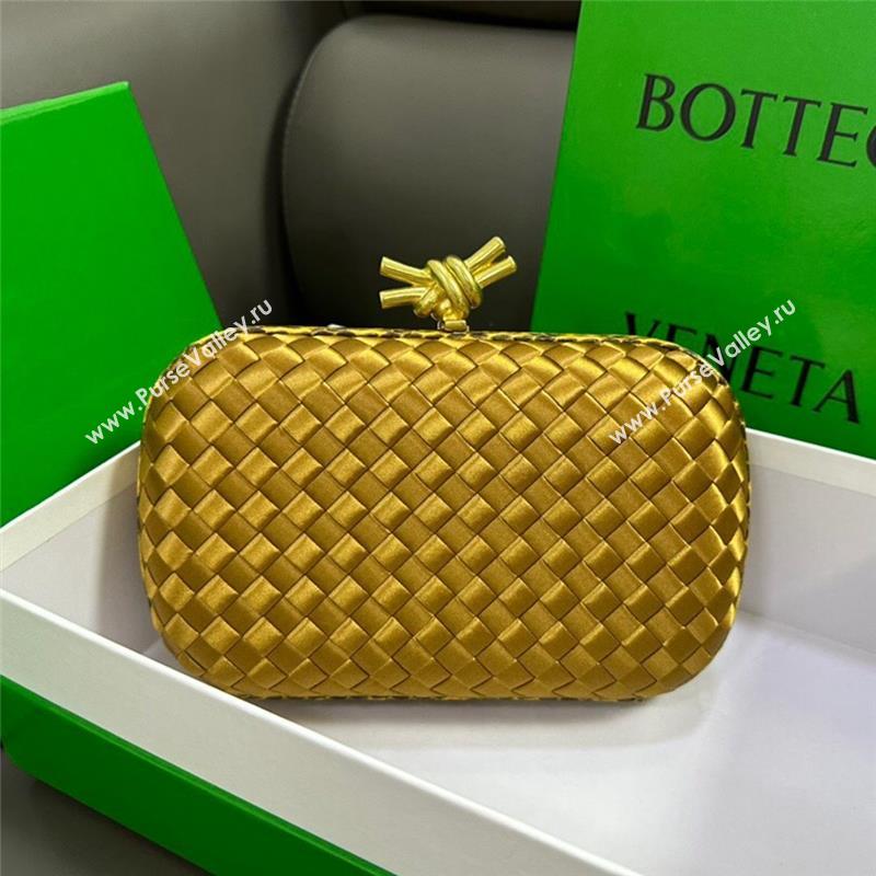 Bottega Veneta Knot Minaudiere Clutch in Intreccio Fabric 717622 Gold 2023 (MS-23101323)