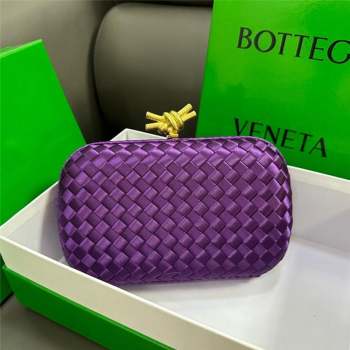 Bottega Veneta Knot Minaudiere Clutch in Intreccio Fabric 717622 Purple 2023 (MS-23101327)