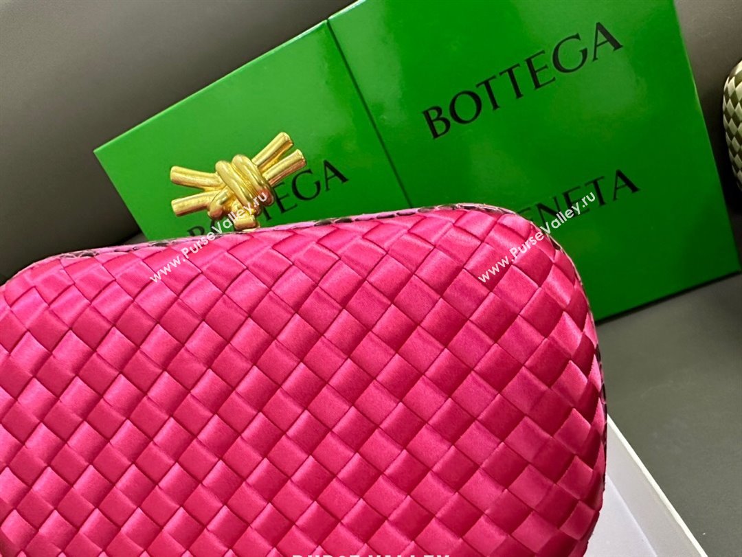 Bottega Veneta Knot Minaudiere Clutch in Intreccio Fabric 717622 Rosy 2023 (MS-23101331)