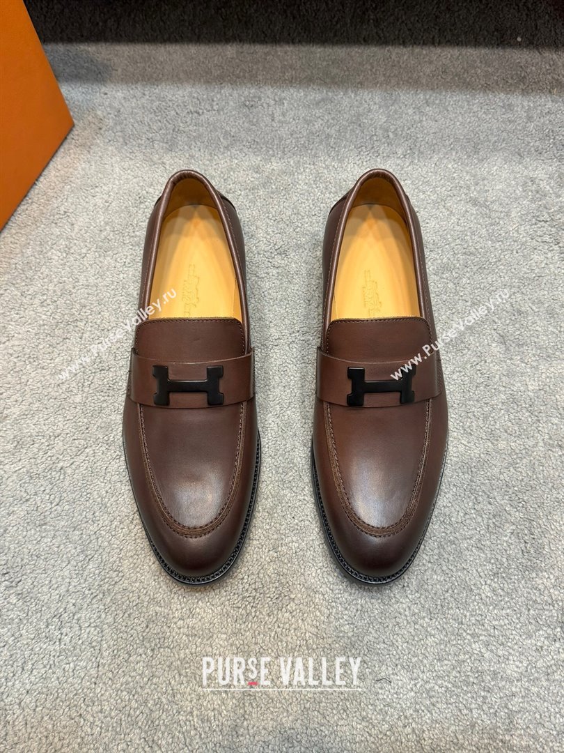 Hermes Mens Pairs Loafer in Smooth Calfskin Brown 2024 (SHH-24092103)