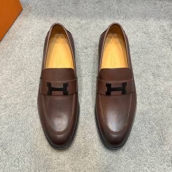 Hermes Mens Pairs Loafer in Smooth Calfskin Brown 2024 (SHH-24092103)