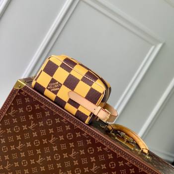 Louis Vuitton Locker Dopp Kit Bag in Damier Heritage Canvas N40567 Brown/Yellow 2024 (K-24061208)