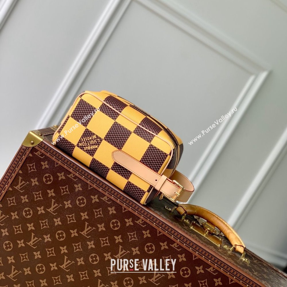 Louis Vuitton Locker Dopp Kit Bag in Damier Heritage Canvas N40567 Brown/Yellow 2024 (K-24061208)