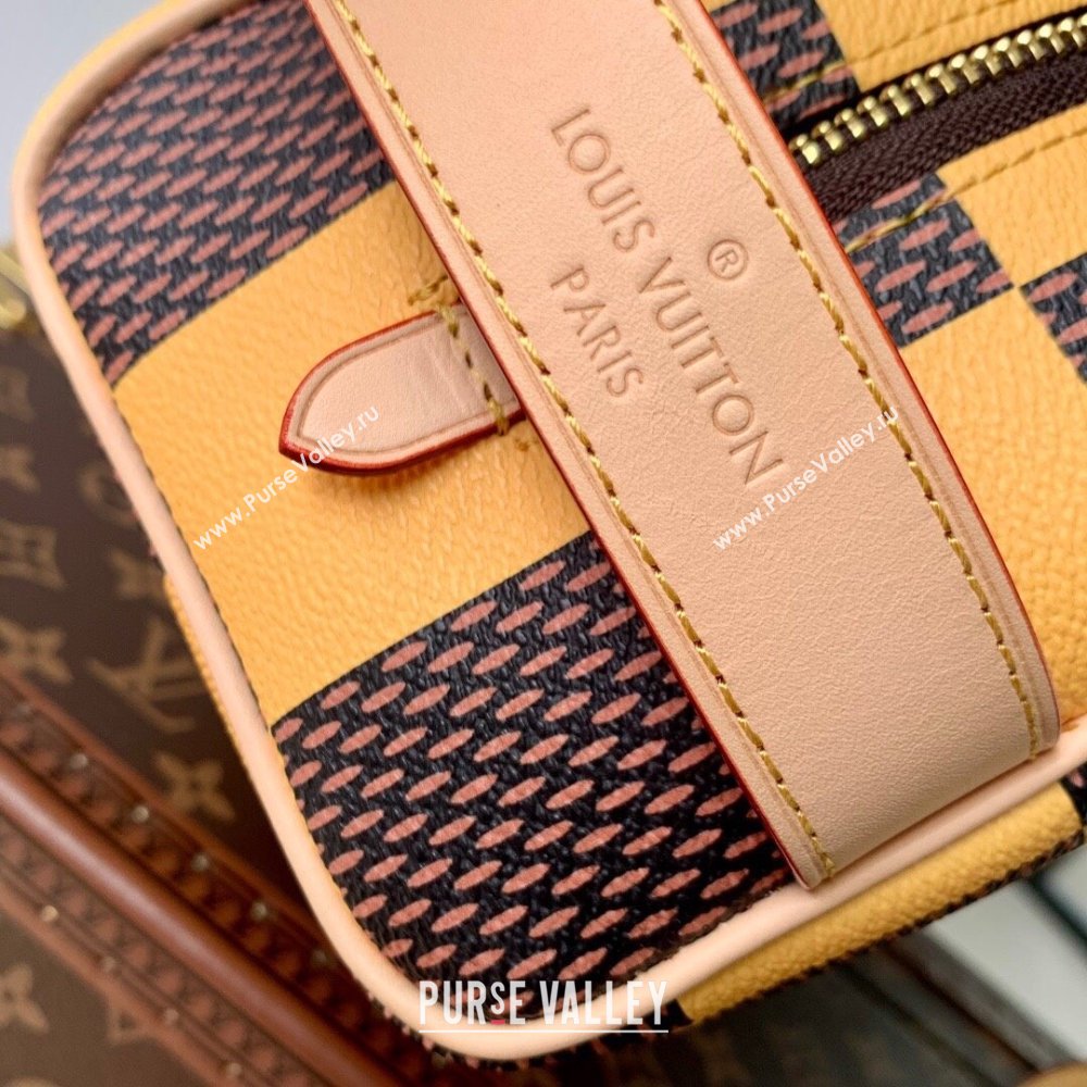 Louis Vuitton Locker Dopp Kit Bag in Damier Heritage Canvas N40567 Brown/Yellow 2024 (K-24061208)