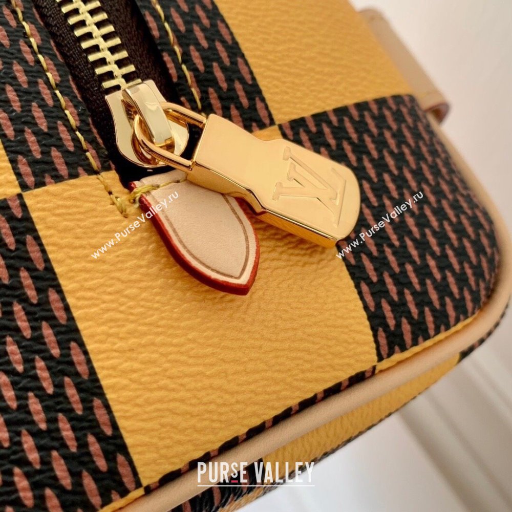 Louis Vuitton Locker Dopp Kit Bag in Damier Heritage Canvas N40567 Brown/Yellow 2024 (K-24061208)