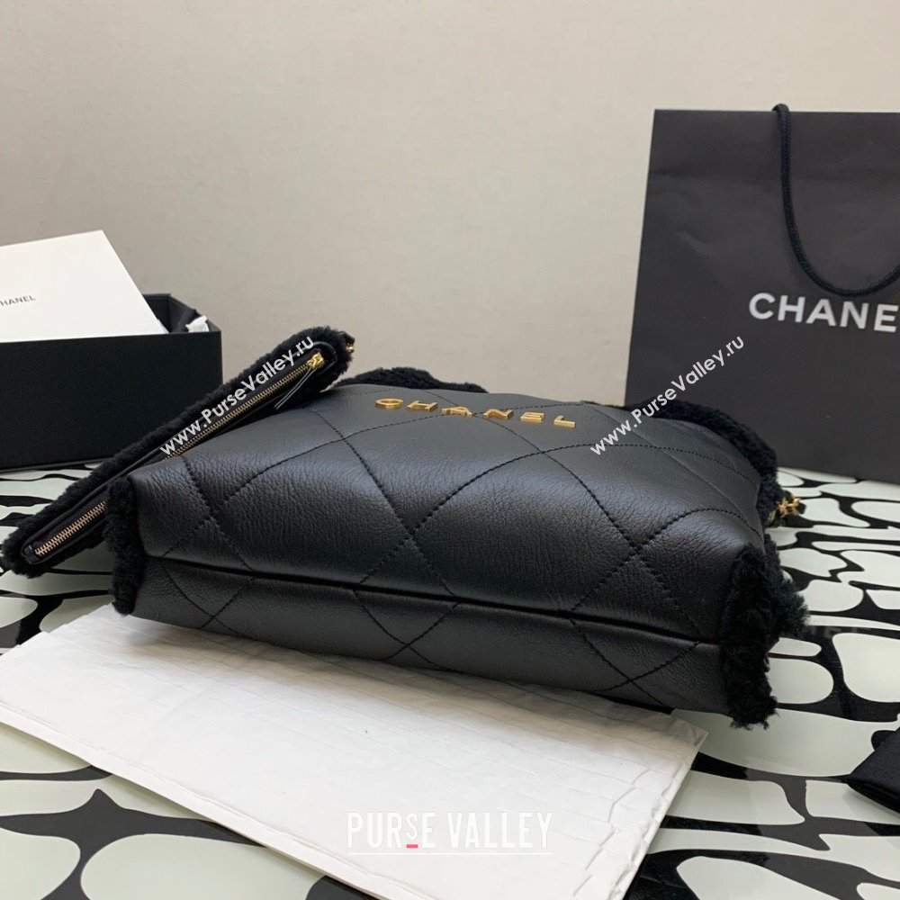 Chanel 22 Small Shopping Bag AS3260 in Leather and Wool Black 2023 (YEZI-23111616)