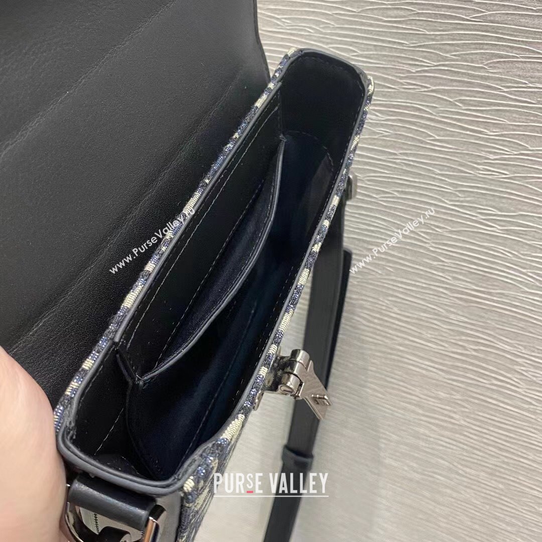 Dior Mens Lock Messenger Bag in Oblique Jacquard Canvas and Calfskin Black 2021 (XXG-21090732)