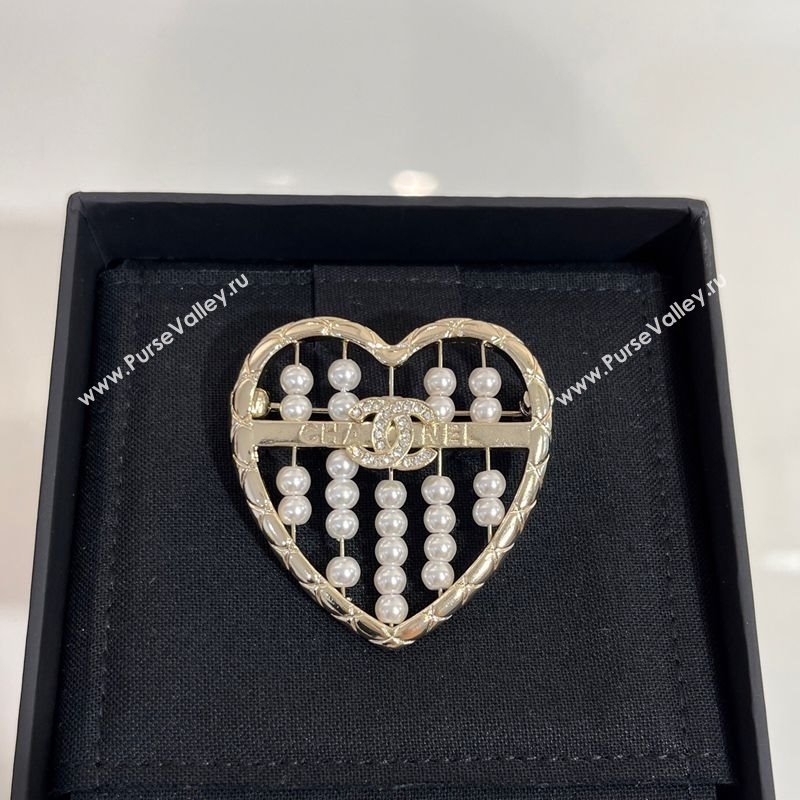 Chanel Abacus Heart Brooch with Pearls 2025 (YF-250725074)