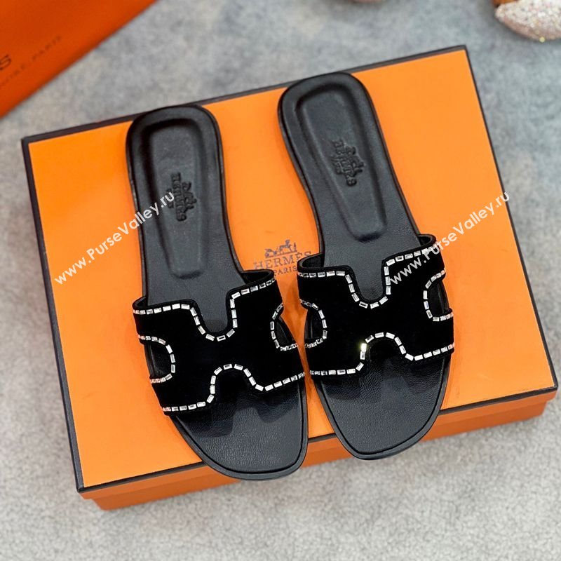 Hermes Oran Classic Flat Slides Sandal in Suede with Strass Black 2025 H02271 (MD-250227005)