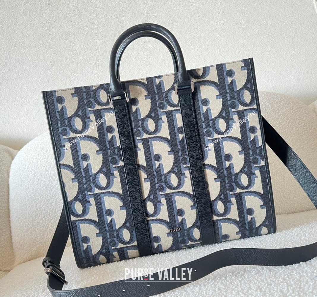 Dior Mens East-West Tote Bag in Beige and Black Maxi Dior Oblique Jacquard 2024 (XXG-240312060)