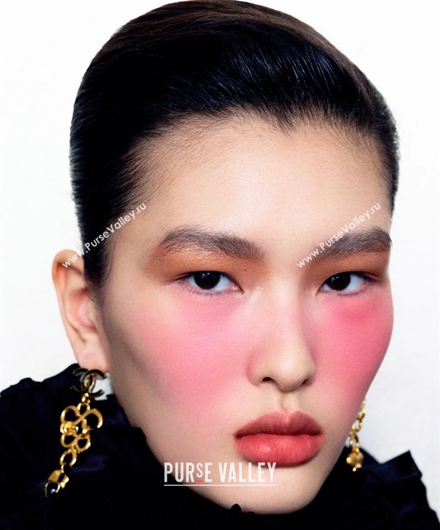 Chanel Heart Pendant Earrings Black/Gold 2025 0725 (YF-250725078)